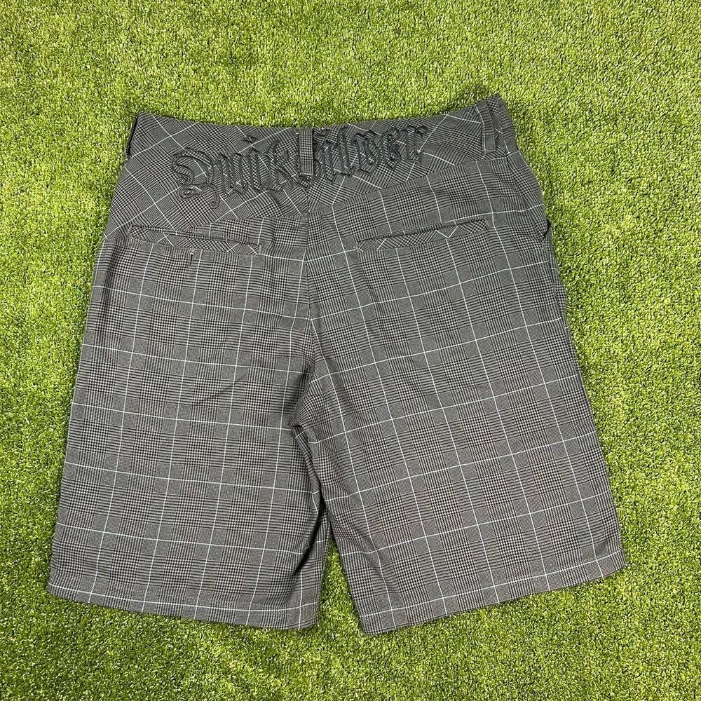 Quiksilver Men's Grey and Black Shorts